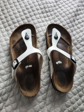Birkenstock White and Brown Thong Sandals